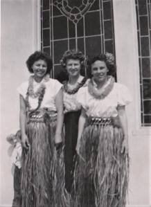 Florence Neal (center) South L.A. Sunday school celebration 1951